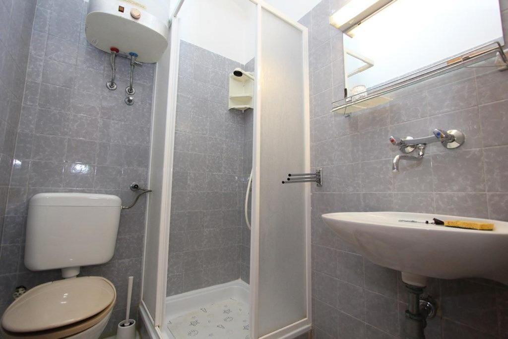Apartments Anita Помер Екстериор снимка