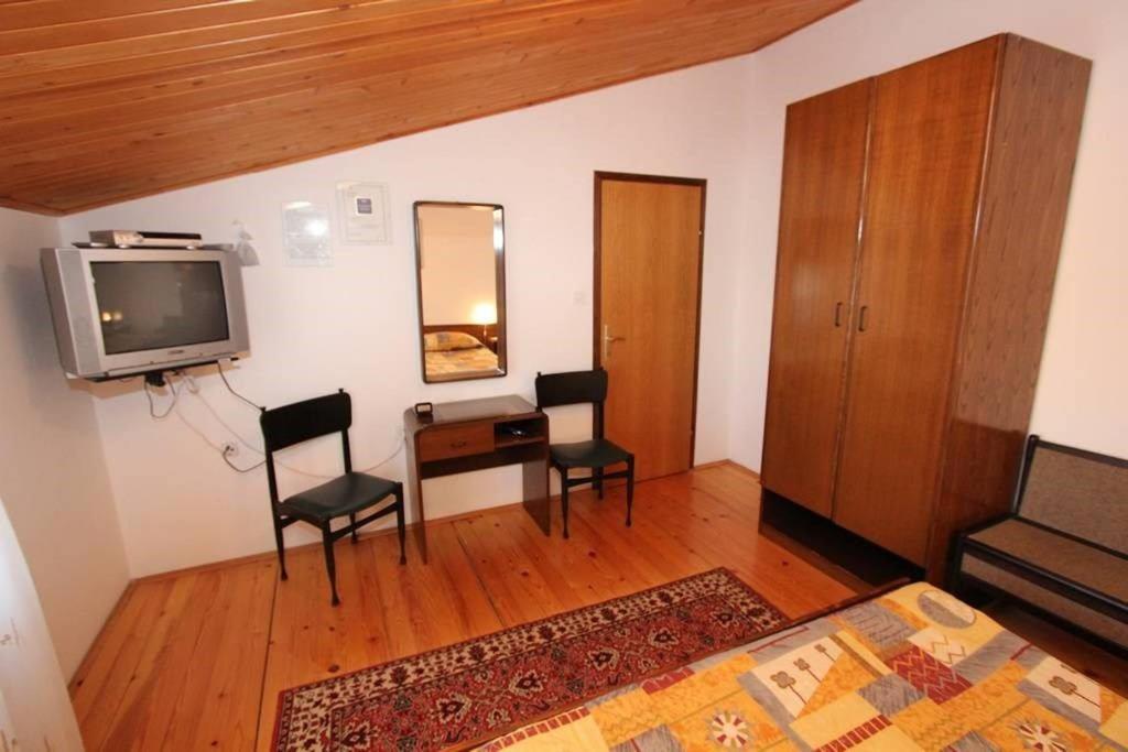 Apartments Anita Помер Екстериор снимка